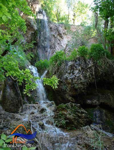 آبشار اسطرخی 