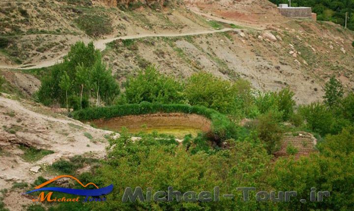 آبشار دامجی قیه آبشار دامجی قیه