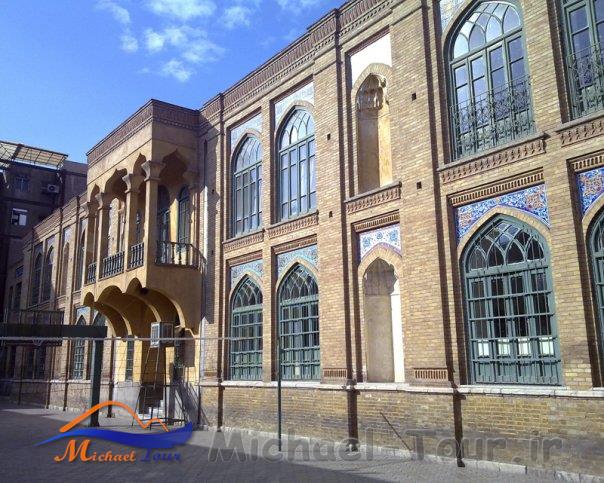دبیرستان فیروز بهرام