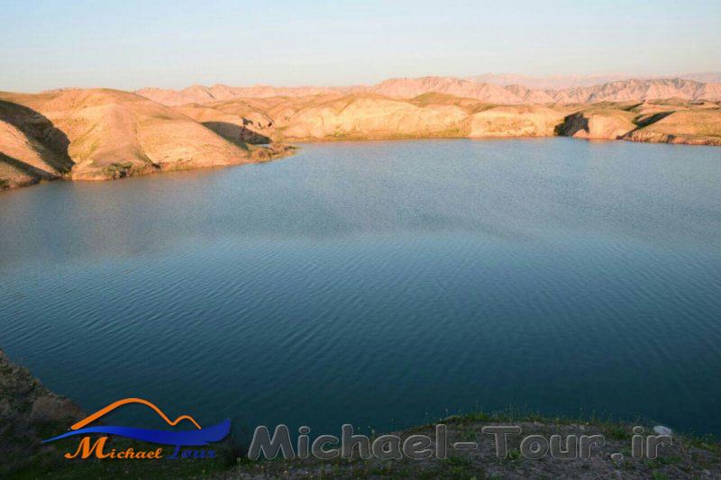 آبشار آب محک آبشار آب محک