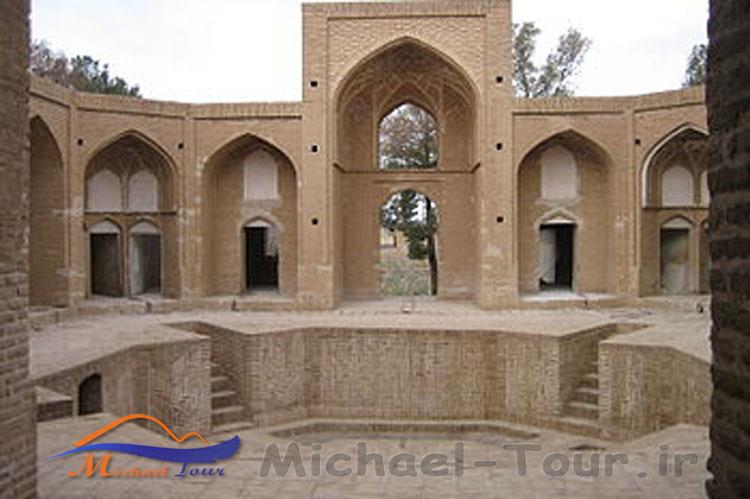 دیدنیهای بیرجند در بهار دیدنیهای بیرجند در بهار