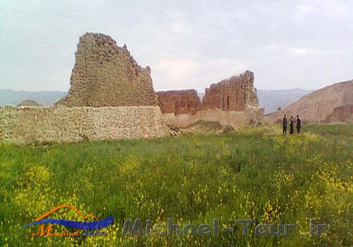 قلعه شیاخ