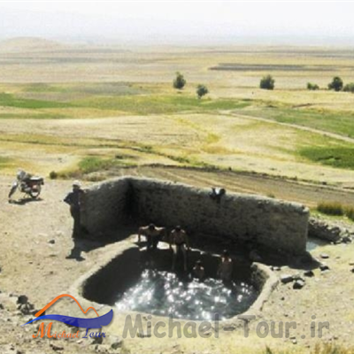 چشمه آب گرم وننق زنجان