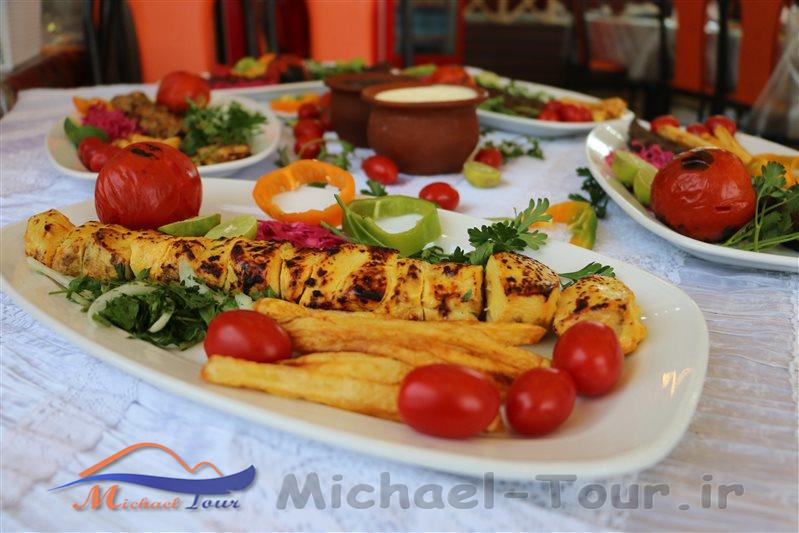 رستوران شهر ابریشم لاهیجان