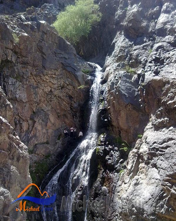 آبشار کوه شاه