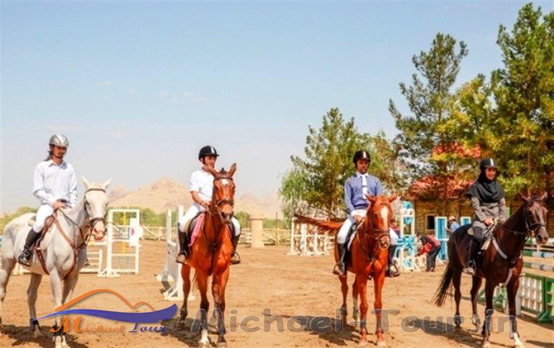 باشگاه سوارکاری دنیای فلز باشگاه سوارکاری دنیای فلز