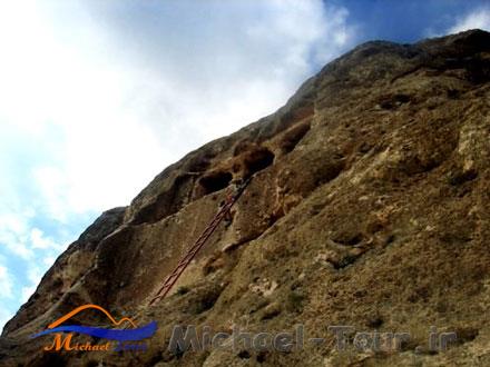 دخمه سنگی فقرگاه دخمه سنگی فقرگاه