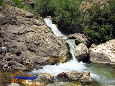 آبشار نره گر 