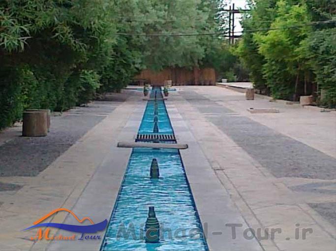 رستوران نقاشی یزد رستوران نقاشی یزد