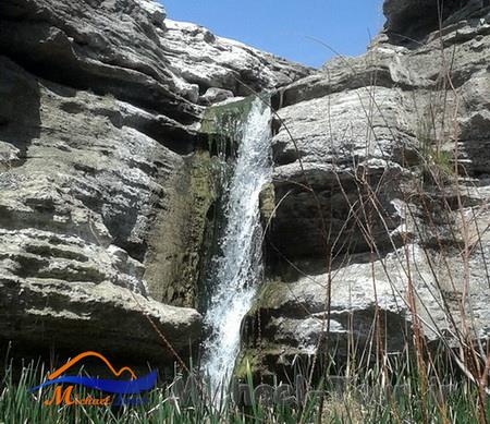 آبشار نورآباد 