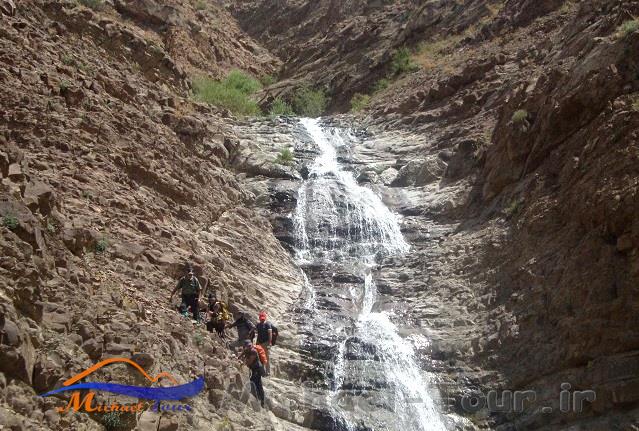 آبشار برگ جهان آبشار برگ جهان