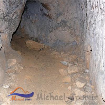 غار تاریخی لاهرود