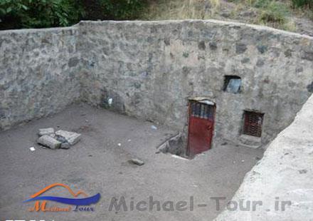 داش حمام ( حمام سنگی ) داش حمام ( حمام سنگی )