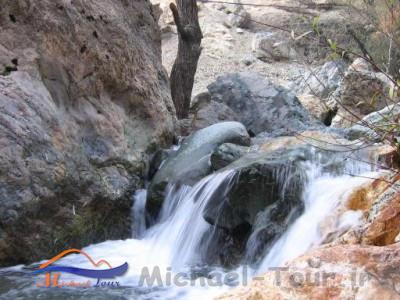 مسیر کوهپیمایی درکه