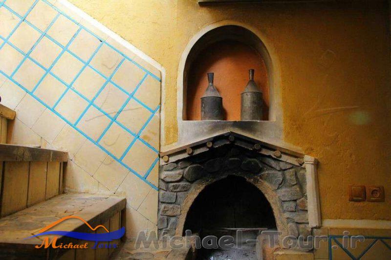 اقامتگاه بوم گردی آویلا برزک کاشان