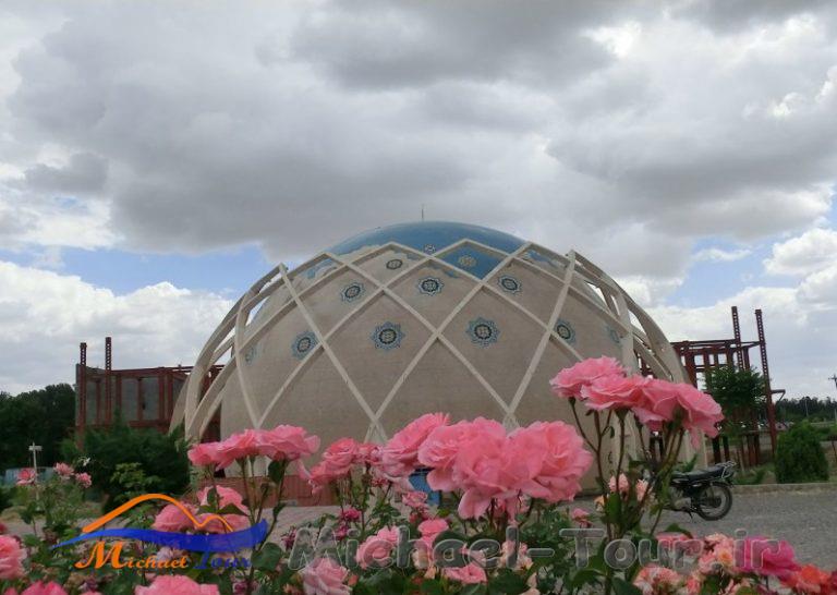 جاهای دیدنی نیشابور در تابستان جاهای دیدنی نیشابور در تابستان