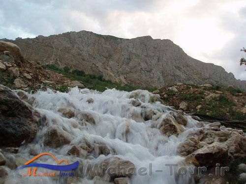 آبشار گل آخور