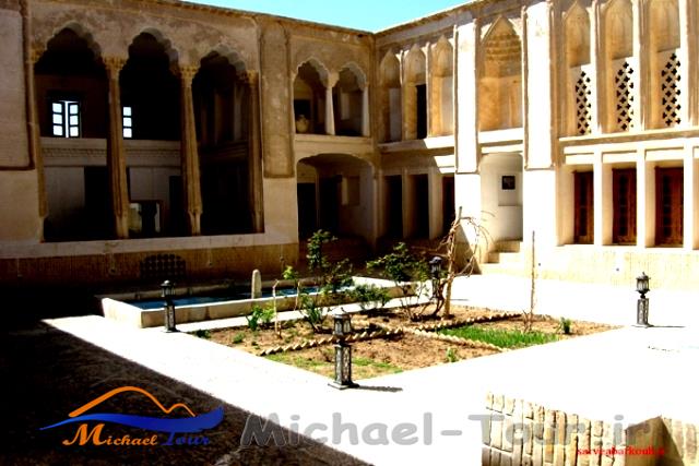 خانه صولت ( موزه مردم شناسی ) خانه صولت ( موزه مردم شناسی )