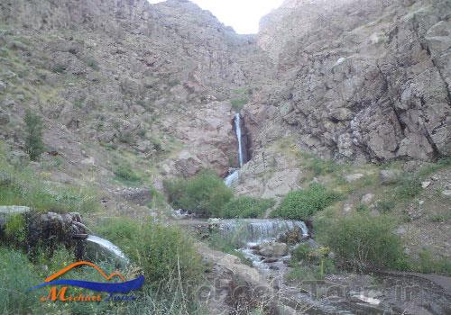 آبشار سوهان آبشار سوهان