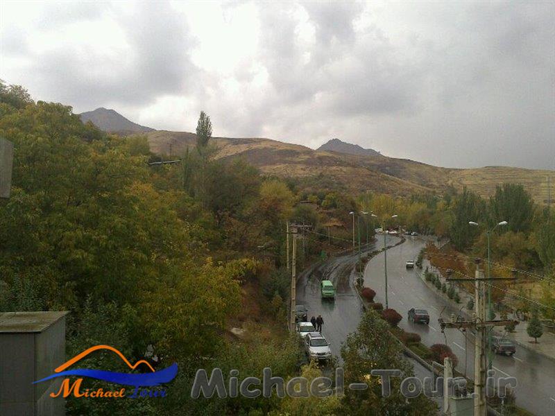 باغ رستوران نعل اشکنه همدان باغ رستوران نعل اشکنه همدان