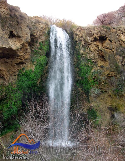 آبشار آبگرم
