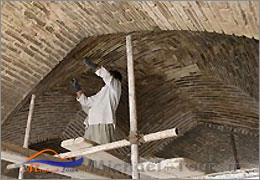 حسینیه و پل تاریخی برغان حسینیه و پل تاریخی برغان