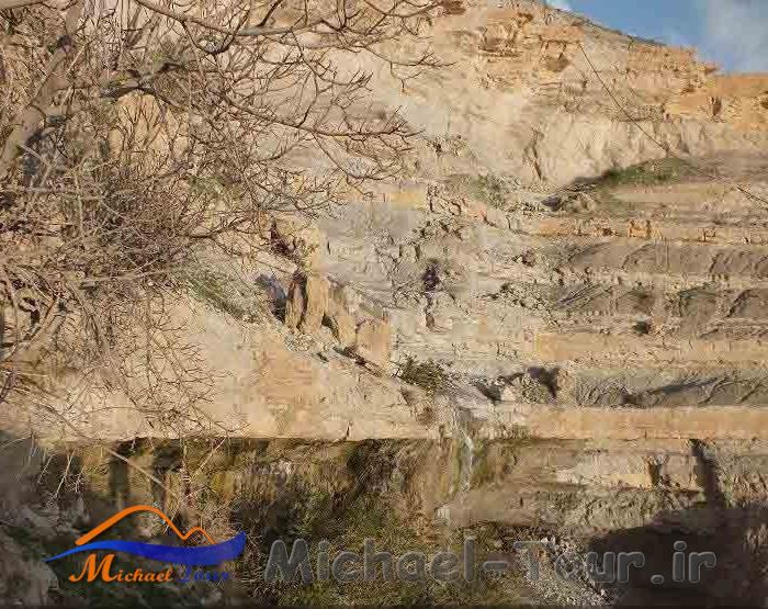 آبشار بانویزه
