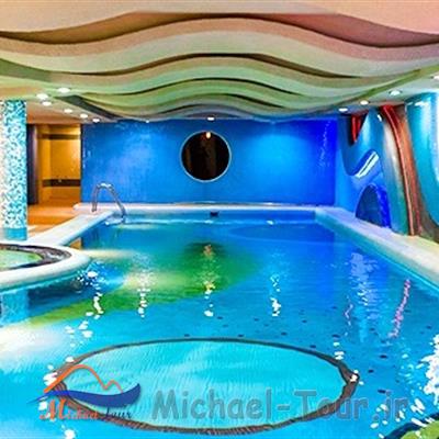 استخر هتل هما تهران