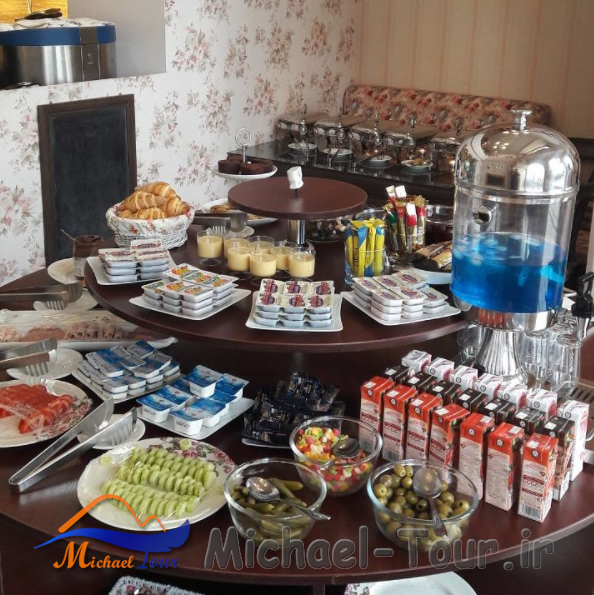 کافه جازوه رشت کافه جازوه رشت