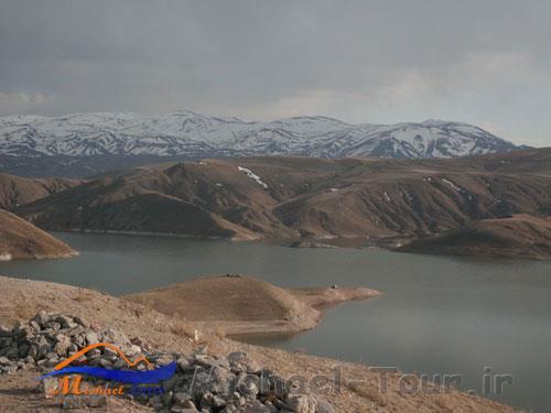 دریاچه سد ستارخان