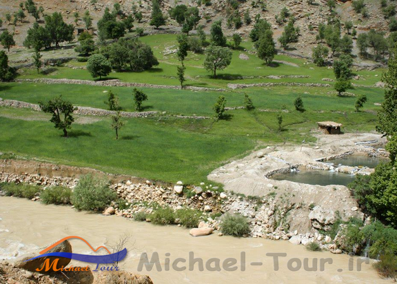آبشار برنجه آبشار برنجه