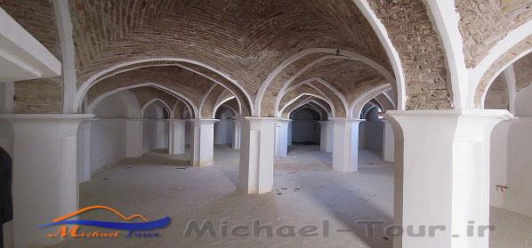 مسجد جامع و چهلستون