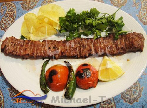 رستوران سنتی دلستان