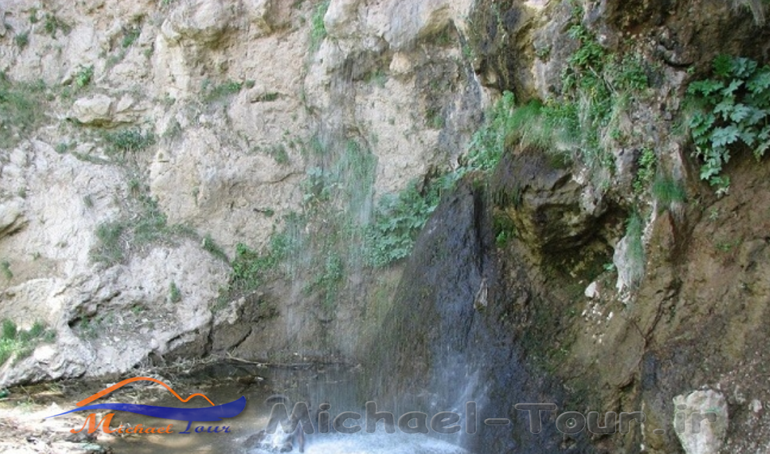 آبشار چناقچی زرندیه