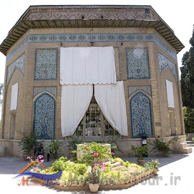 عمارت کلاه فرنگی وکیل شیراز