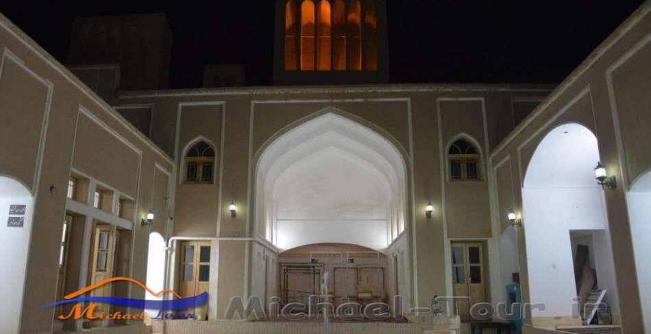 اقامتگاه بوم گردی طبایی اردکان