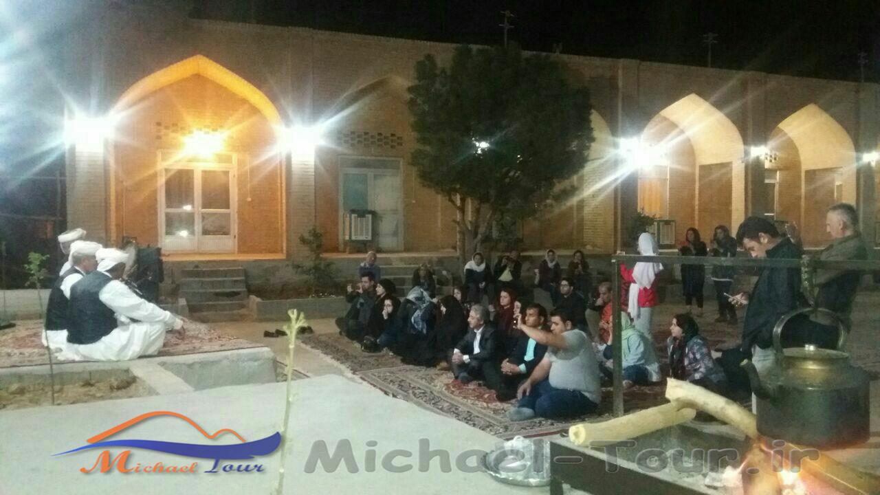 اقامتگاه بومگردی فصیح