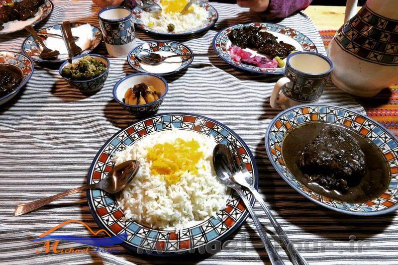 اقامتگاه بوم گردی گیل گمش