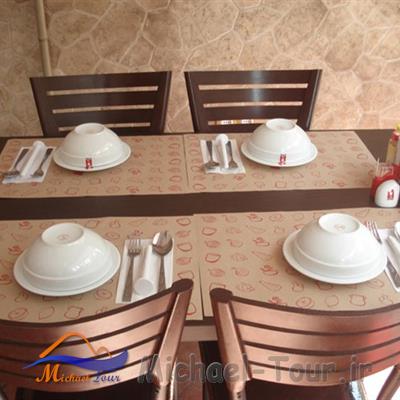 مستر دیزی قائم مقام