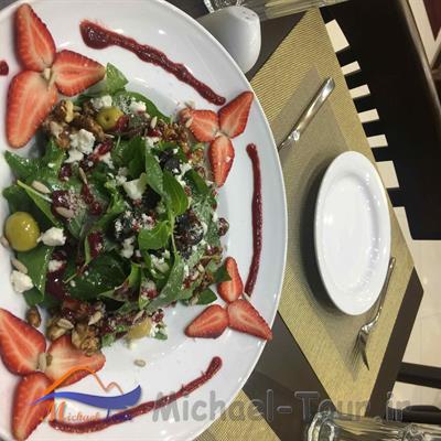 فست فود پیکولوفورنو چالوس
