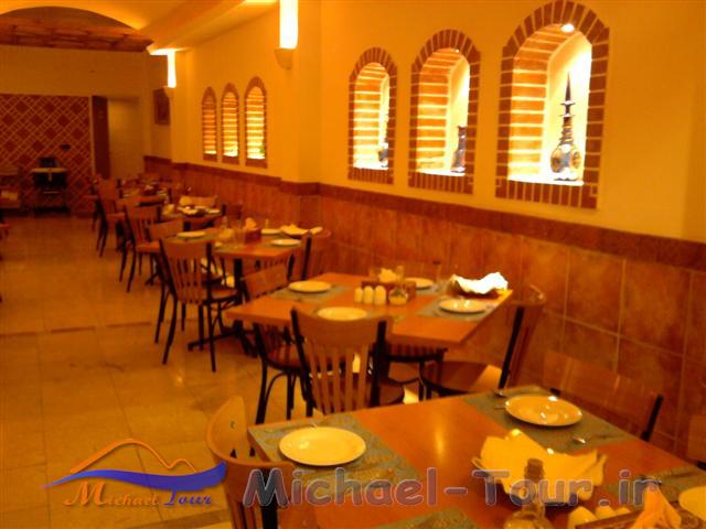 رستوران سنتی دلستان