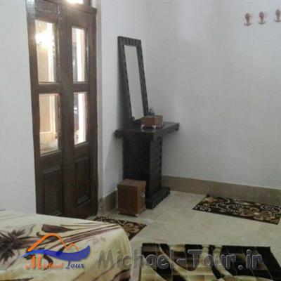 اقامتگاه بوم گردی نقره یزد