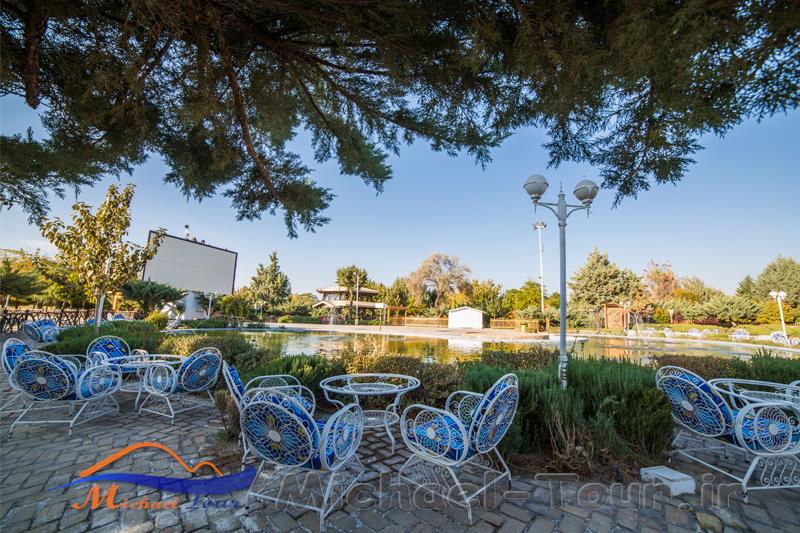 دهکده گردشگری شبدیز