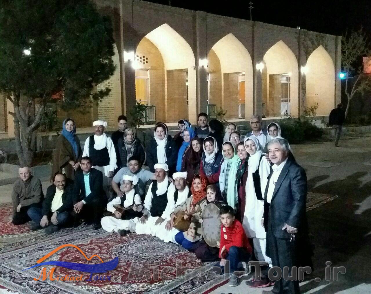 اقامتگاه بومگردی فصیح