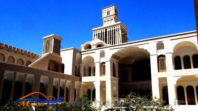 خانه آقازاده خانه آقازاده