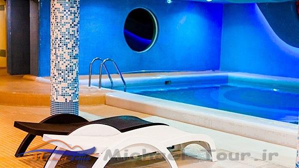 استخر هتل هما تهران