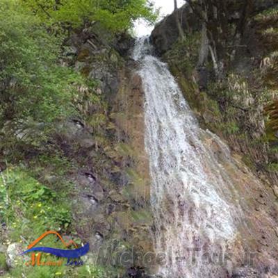 آبشار لاکوه