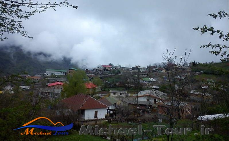 روستای سرخ ولیک