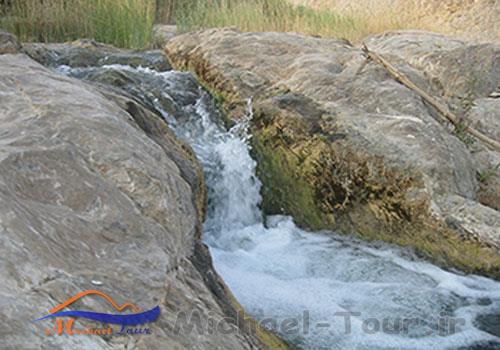 آبشار آقچه قلعه آبشار آقچه قلعه