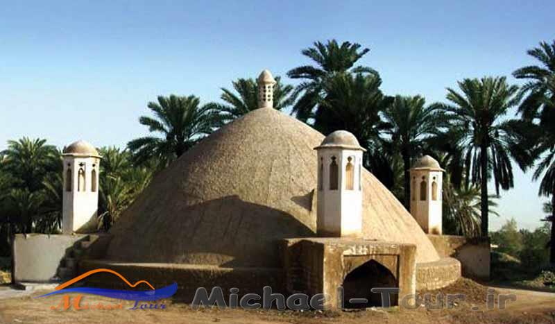 آب انبار دهان شیر لار